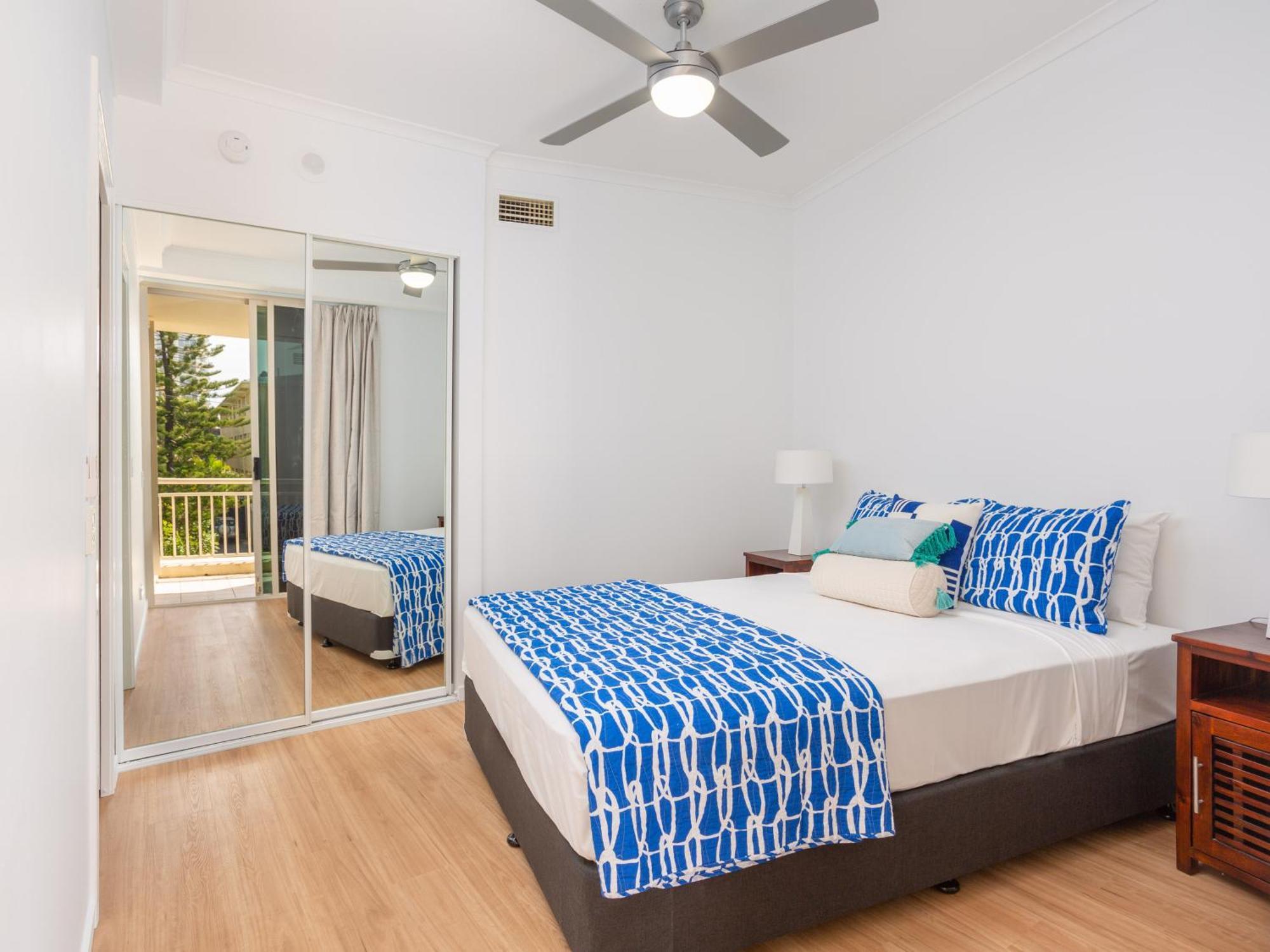 Maldives Main Beach, 3* Gold Coast